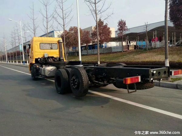 三环昊龙带提升桥的随车吊 优惠大放送