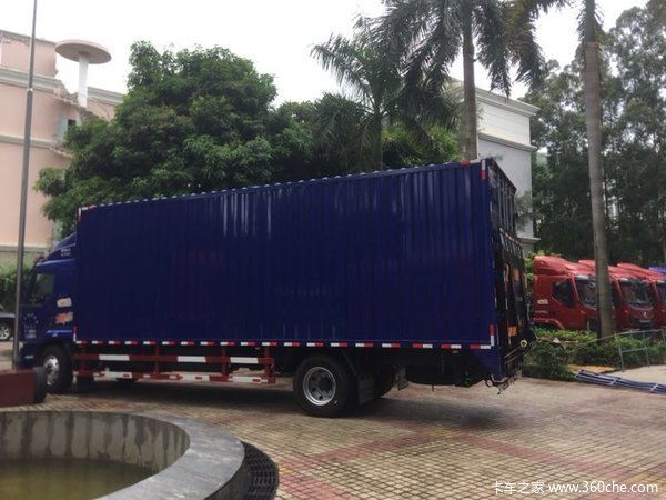 直降2.18万元深圳新乘龙M3载货车促销中