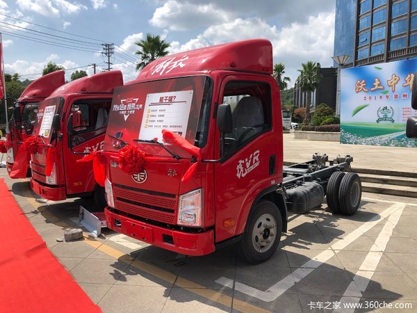 获订单6台 解放轻卡虎VR遵义上市受热捧