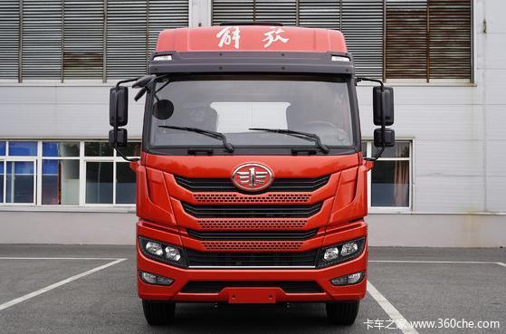 新车到店 泰安解放悍V 375马力牵引车