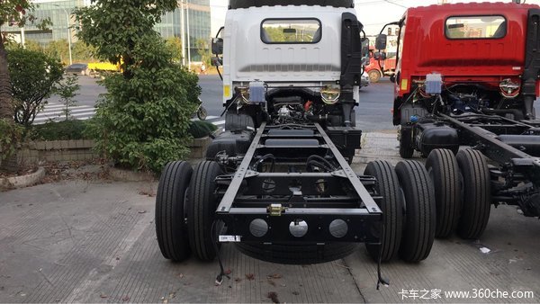 月底冲量 上海一汽解放4.2轻卡售8.25万