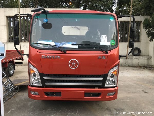 蓝牌无忧 上海大运轻卡配康机售9.28万