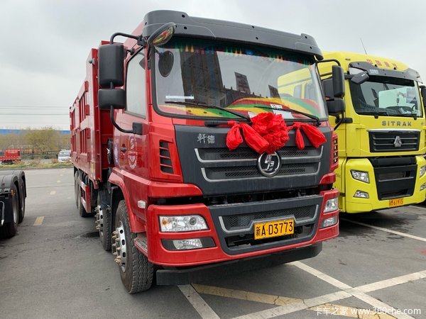 现场交车1台 乌市轩德X6自卸车交付客户