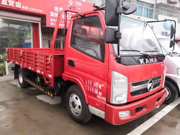 2米单排栏板轻卡  详情表 车型名称 凯马 k8福运来 110马力 4.