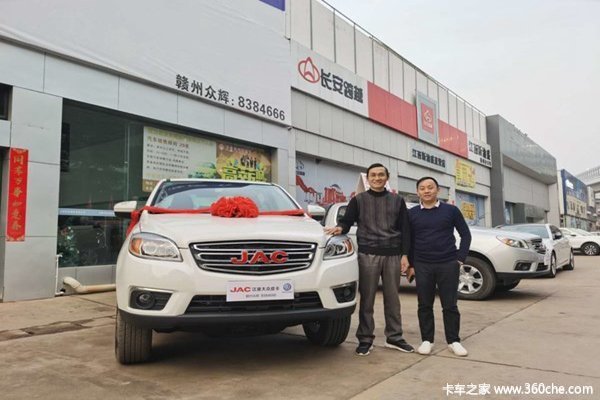 交车1台 赣州华坚汽车城帅铃T6皮卡交付