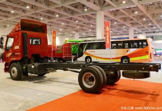 新车到店 邢台兴天柳汽新乘龙M3载货车