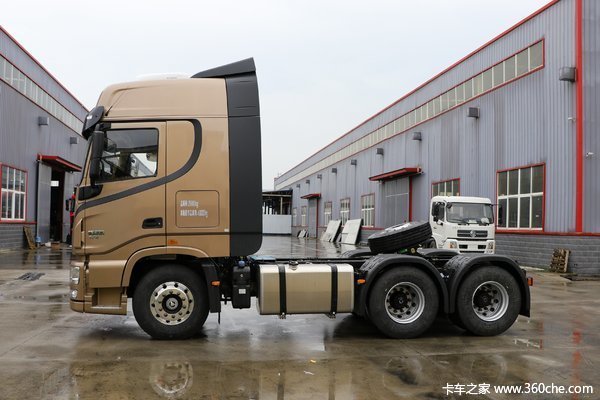 仅售39.8万元 吉安东风天龙牵引车促销