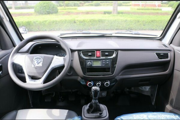 直降0.1万元 吉安祥菱M1载货车促销中