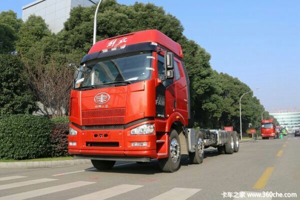 新车到店 抚州解放J6P载货车售32.26万