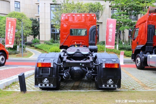 乘龙H5牵引车高舒适高安全低风阻低油耗