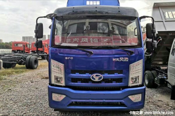 现场交车1台 赣州源鑫风顺自卸车交付