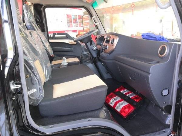 �³��������˿���J6�ػ�������10.8��