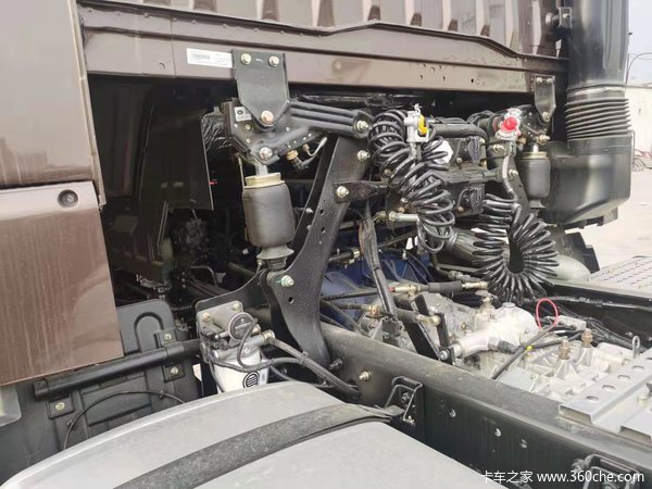 新车优惠 沧州悍V牵引车仅售28.2万元