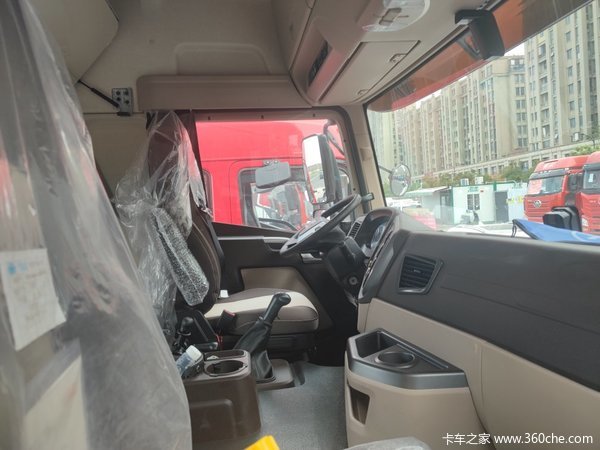 处理库存杭州解放JH6牵引车直降1.2万