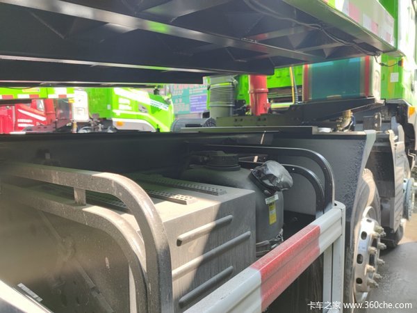 新车到店 嘉兴华神DV5自卸车仅售34万元