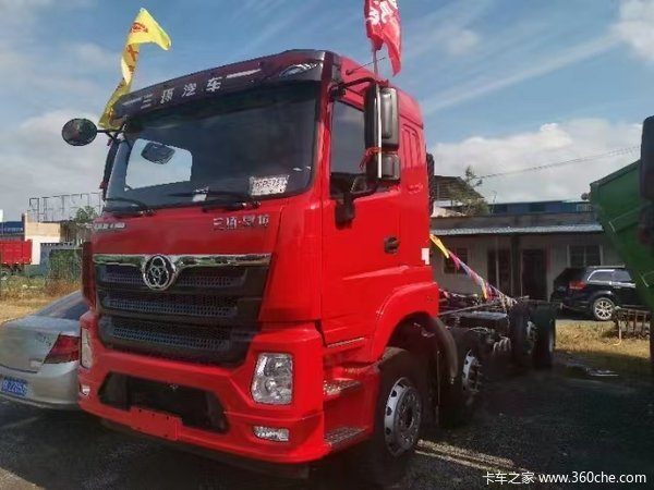 仅售24.7万   T5新款前4后6仓栏车7.6米