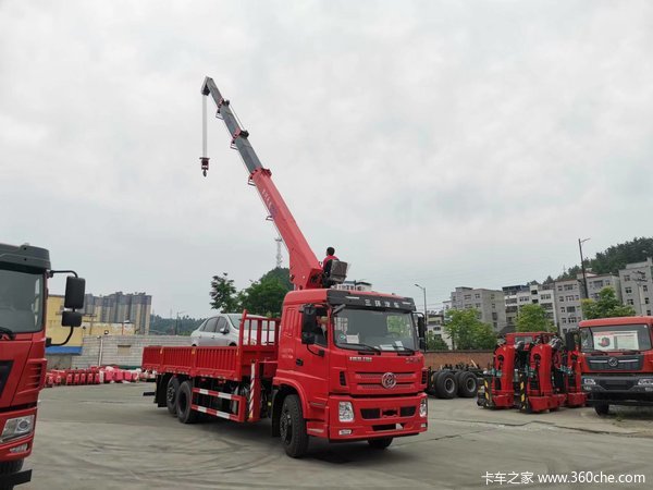 市场新宠总重25吨前二后六提升桥随车吊