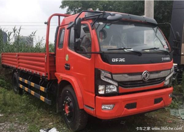 东风凯普特全体员工恭喜陈先生购车一台