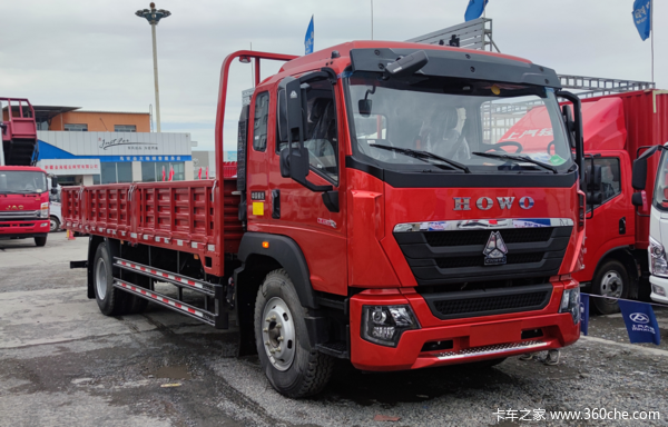 重汽howo新款g5x5.8米载货车,绿通神器