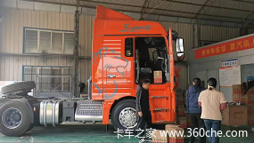 恭喜李老板 喜提SITRAK G7牵引车