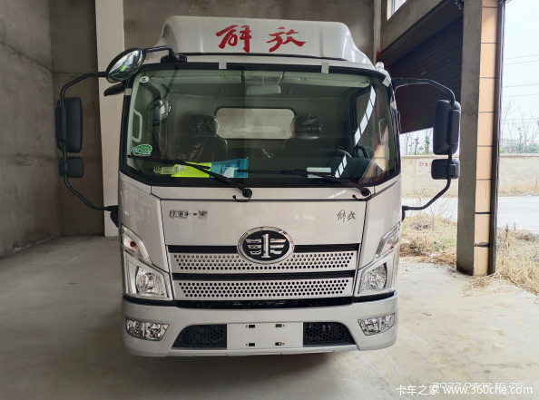新车到店 武汉市领途载货车仅需9.4万元
