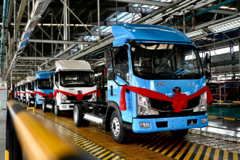 前晨纯电轻卡和顺丰速运强强联手，共同应对油价上涨压力