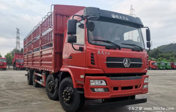 航天万山 WS 270马力 8X2 9.6米仓栅式载货车优惠促销