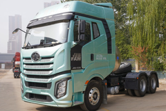 疯狂促销，直降0.2万！乌鲁木齐市解放J6V牵引车系列优惠价