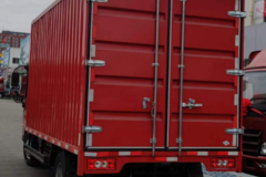 本店时代领航M5CNG 4.14米厢式欢迎各位光临本店选购