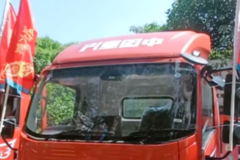 36轴距车来了，自贡一级经销商重汽豪沃汽车全新上架