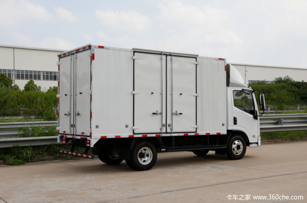 上汽大通4米2货车新能源轻卡宁德100度电续航500公里18个方