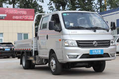 东风小霸王双排货车：城乡物流的实用多面手