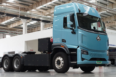 “挣”能量满格，乘龙翼威5牵引车助力卡友轻松赚更多