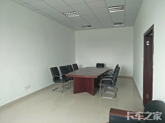 ����·��ͨ�������۷������޹�˾