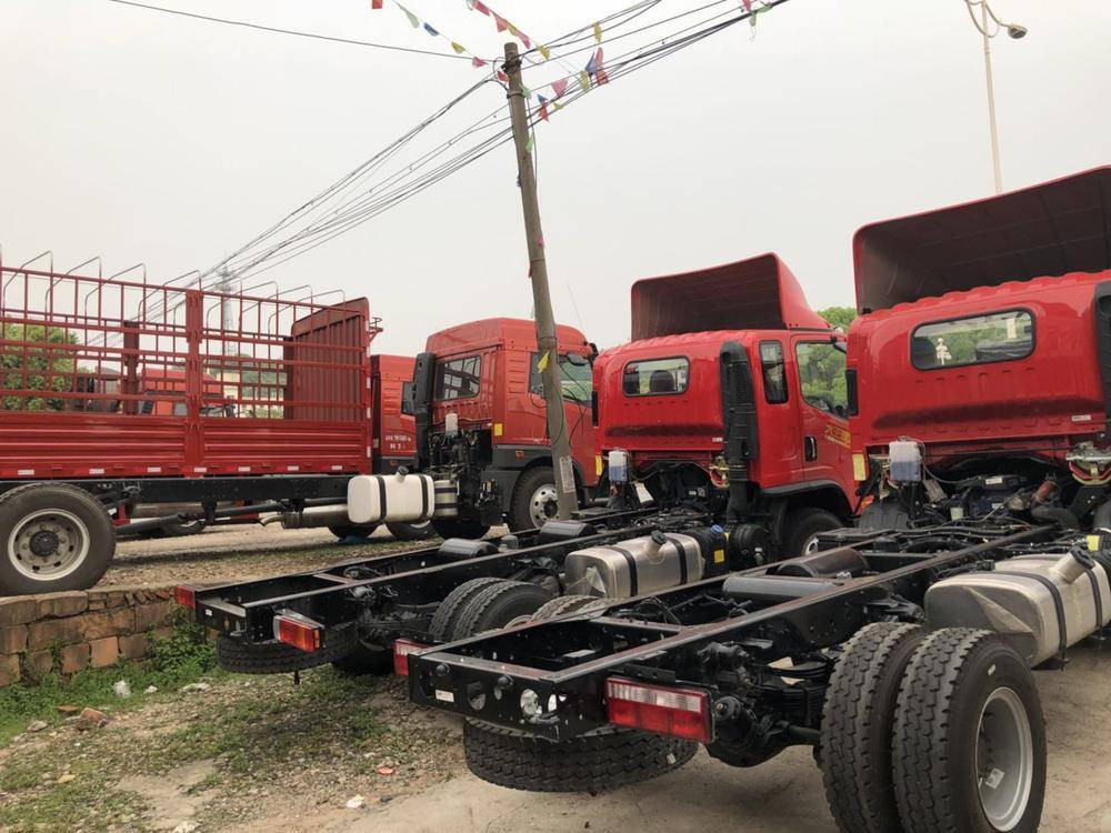 �������и������������޹�˾������Ῠ��