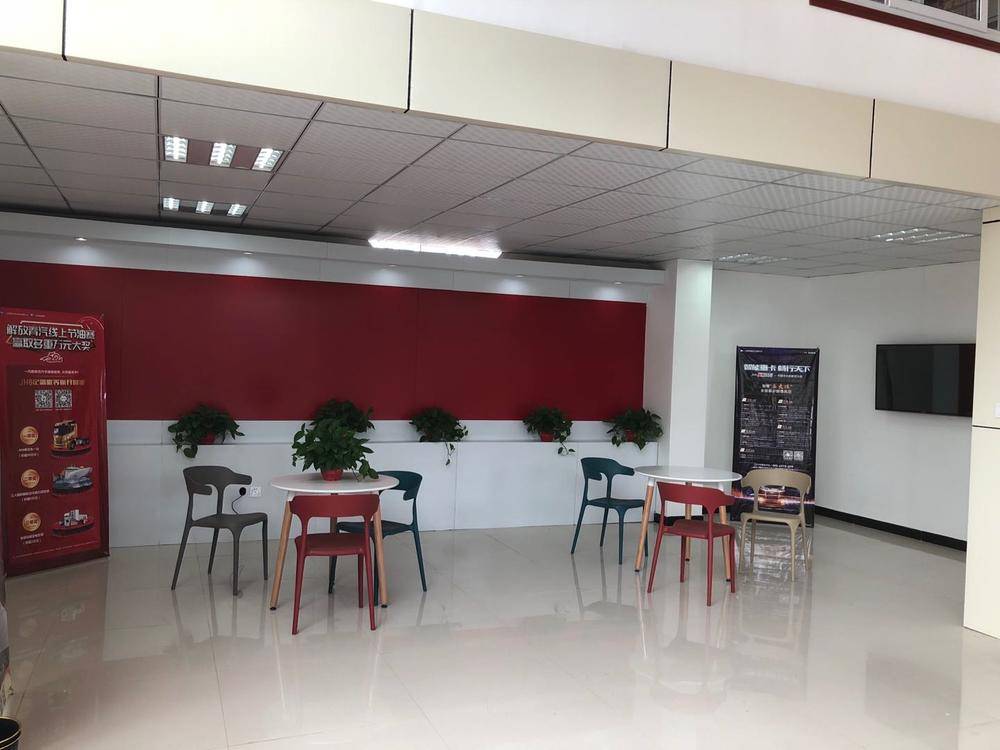 ���Ϸ�ӥ�������۷������޹�˾