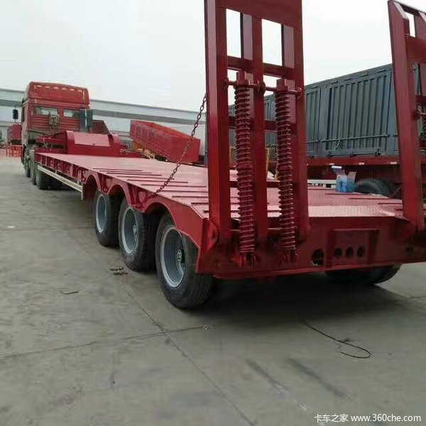 全新低平板半挂车凹梁式低平板图片