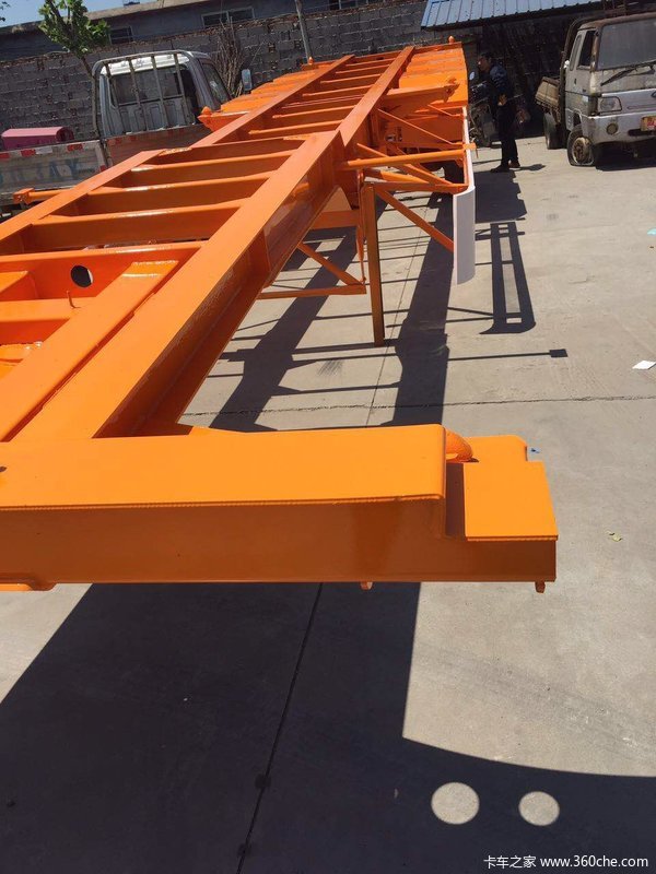 大单胎骨架车集装箱式半挂车图片