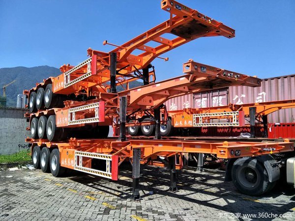 华海通汽车40英尺2.5米宽轻量化骨架车集装箱式半挂车图片