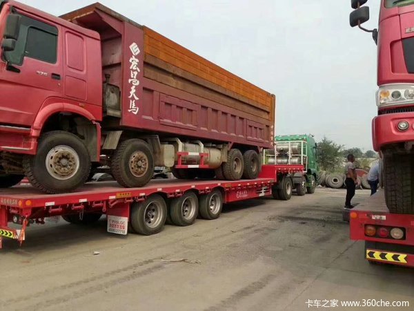 13.75米中型轻量化平板低平板半挂车图片