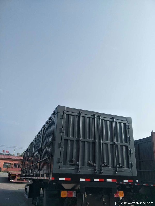 侧翻自卸半挂车自卸半挂车图片