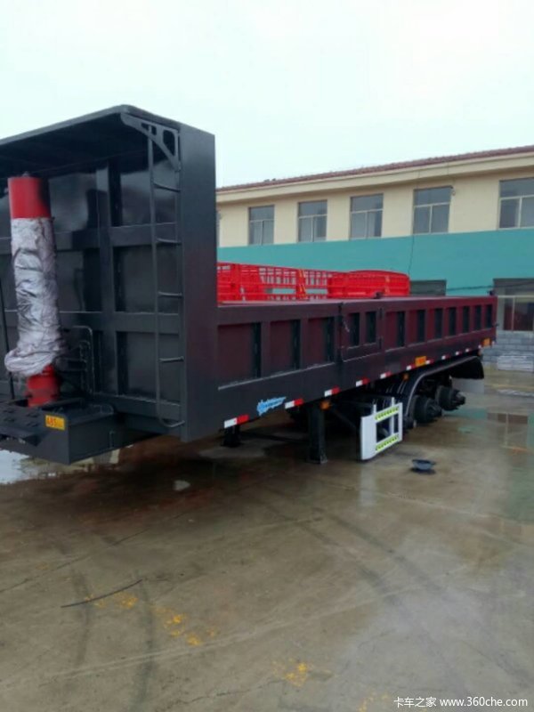 山东挂车厂家直销仓栅式半挂车图片