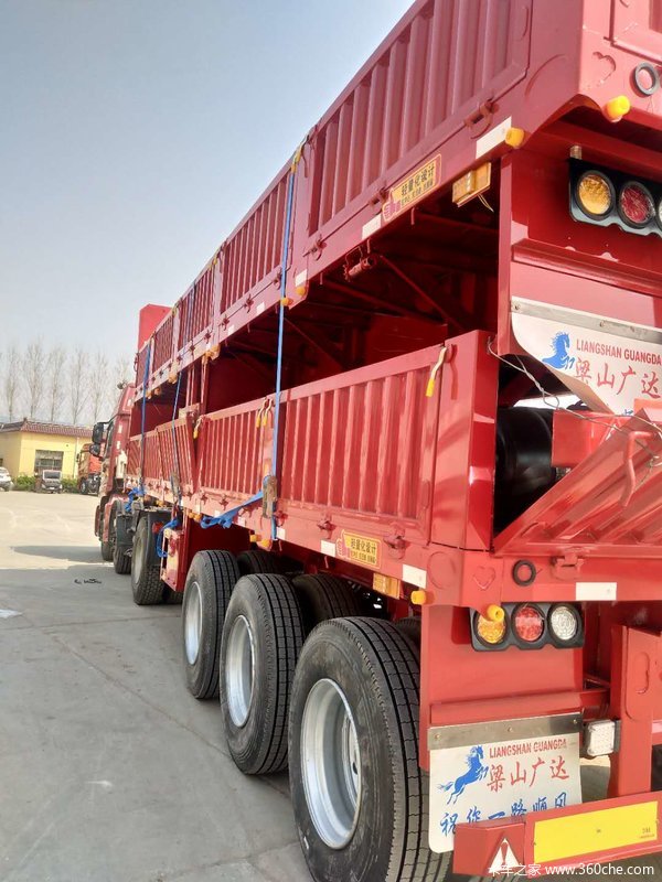 60标箱整车栏板式半挂车图片