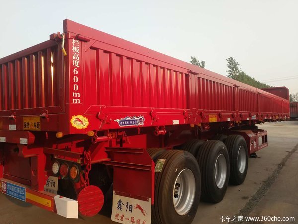 山东鑫阳专业制造十三米标车侧翻自卸半挂车图片