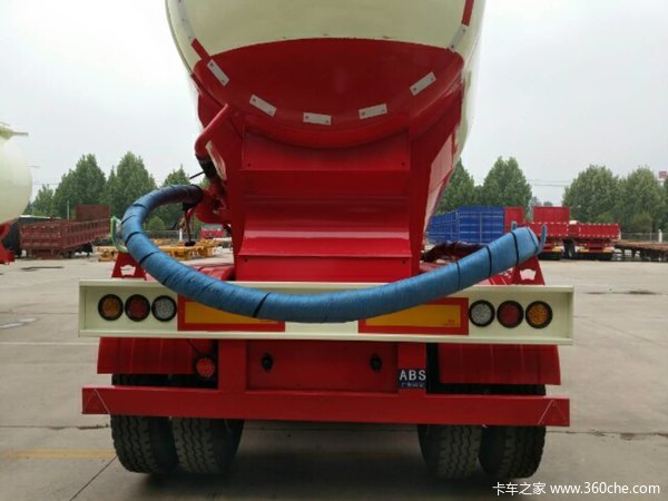 山东鑫阳专业制造散装水泥半挂车粉粒物料运输半挂车图片