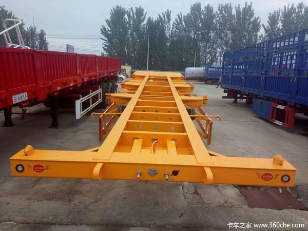 超轻半挂车集装箱式半挂车图片