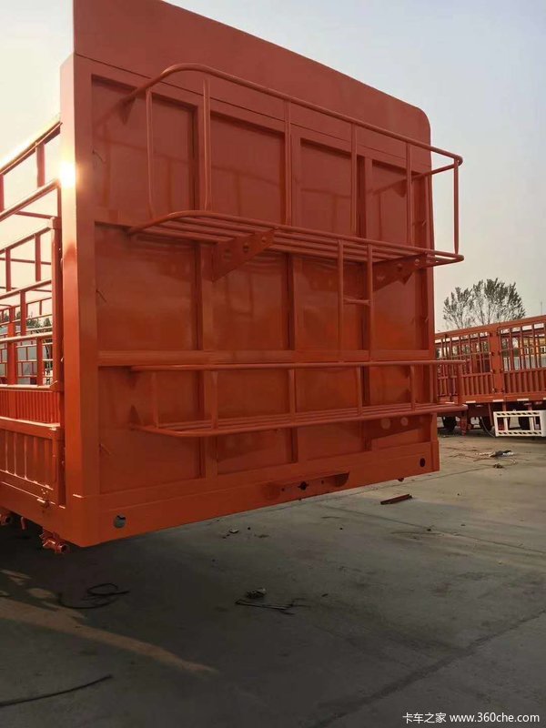 13米轻型仓栏仓栅式半挂车图片