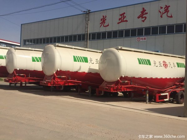 光亚罐车，水泥罐车，品牌保证，价格优惠！罐式半挂车图片