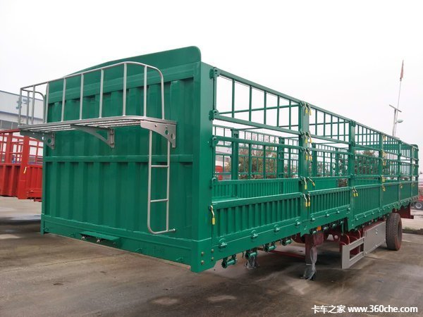轻量化设计，承载力强仓栅式半挂车图片