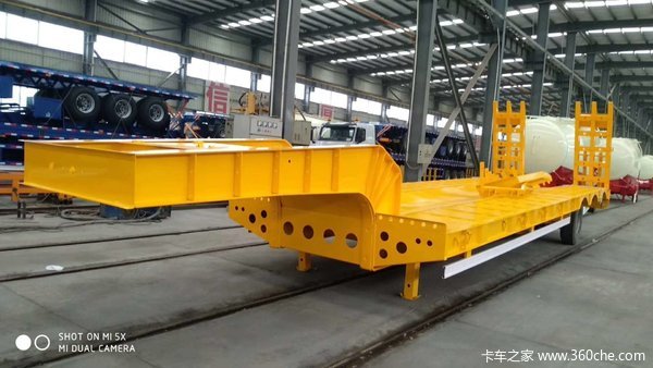 仓栅半挂车！仓栅式半挂车图片